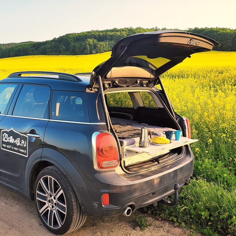 mini cooper countryman camping